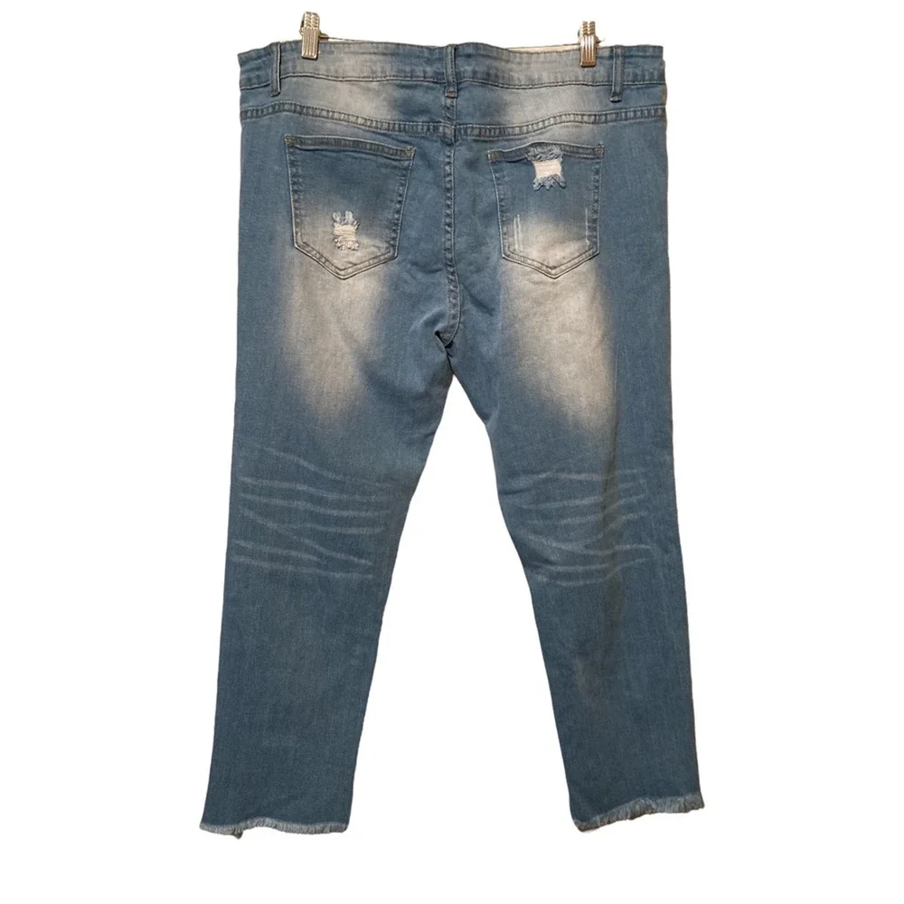 Cover Girl Womens Cropped Jeans Blue‎ Distressed Medium Wash Frayed Plus 20W New